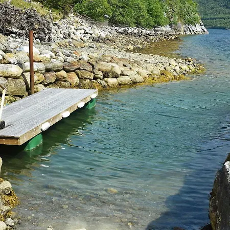 11 Person Holiday In Lauvstad
